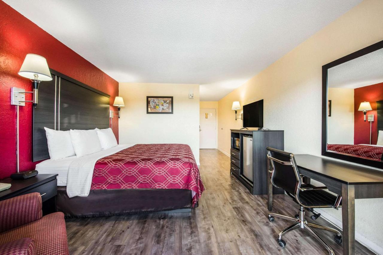 Econo - Hotel Waynesville