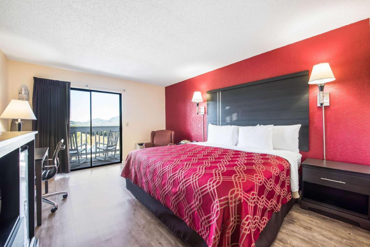 Econo - Hotel